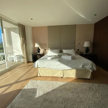 Villa Bahia - Luxury - Beachfront