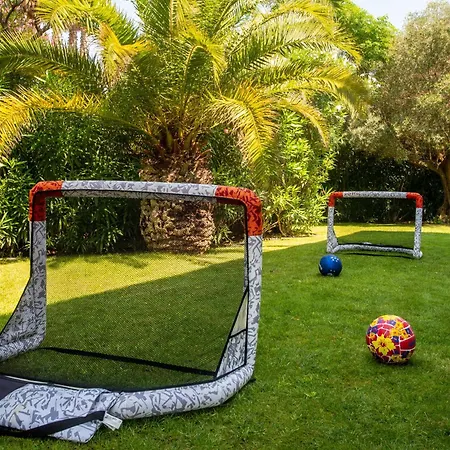 Villa Bahia - Luxury - Beachfront