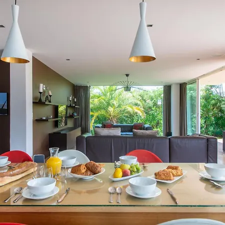 Bahia - Luxury - Beachfront Villa Sete