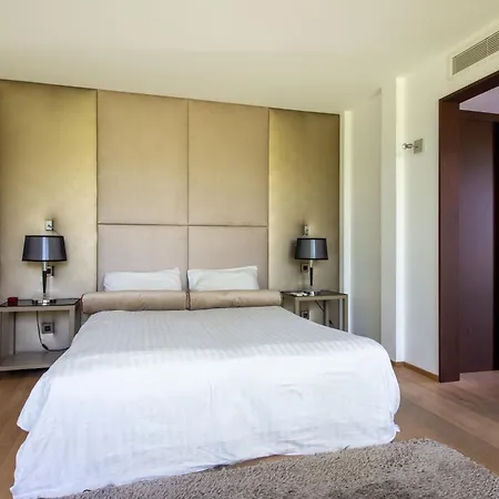 Villa Bahia - Luxury - Beachfront